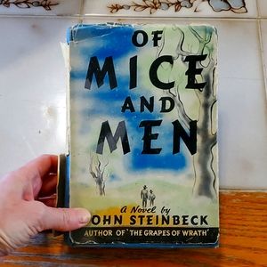Of Mice and Men john stienbeck 1941 printing triangle books hardcover